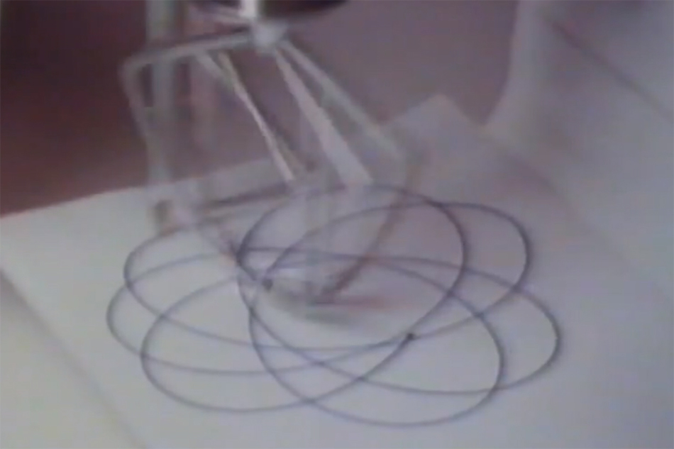 filmstill aus found footage: TV Documentary on the history of Kenwood Food Mixers (1981)