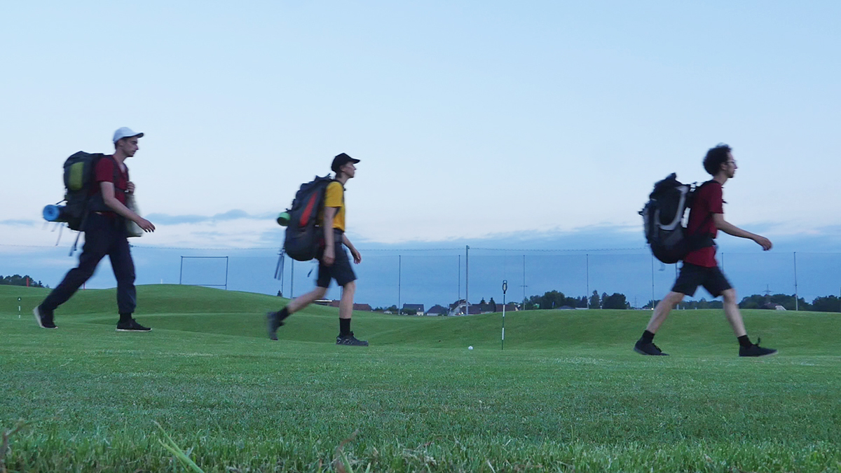 Grazrand: über den Golfplatz entlang der Stadtgrenze