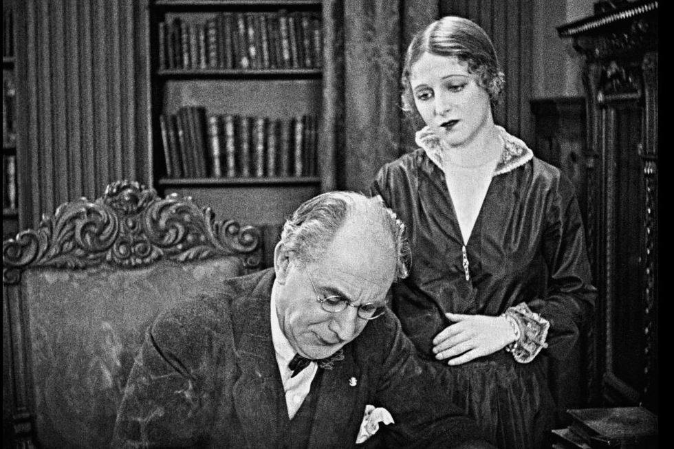 Filmstill Frauenarzt Dr. Schaefer